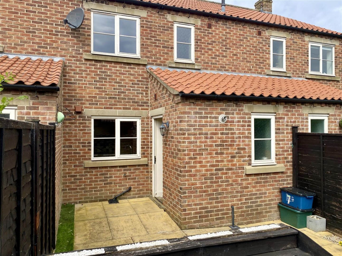 Robinson Court, Pickering