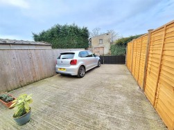 Whitby Road, Pickering