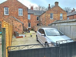 Whitby Road, Pickering
