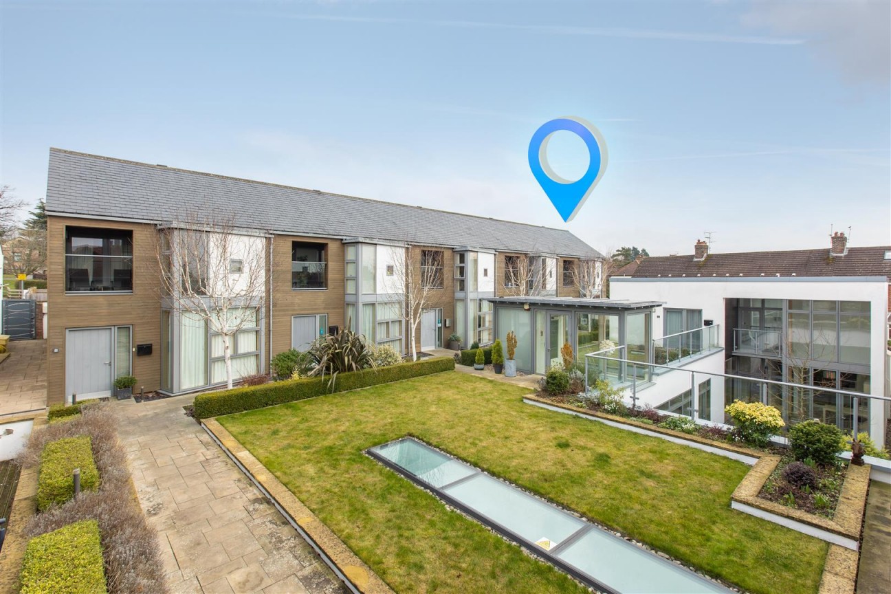 12 Spire View, Pickering