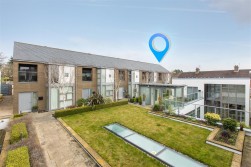 12 Spire View, Pickering