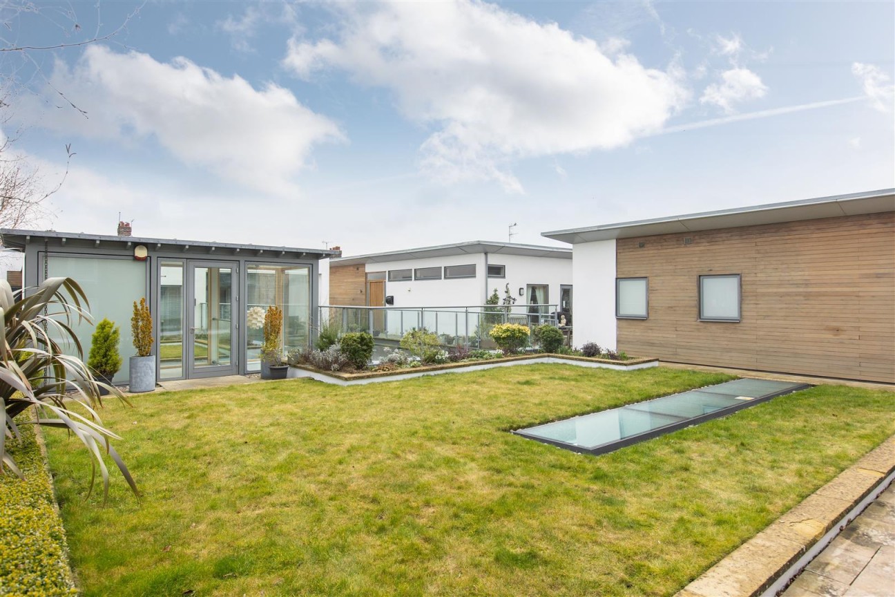 12 Spire View, Pickering