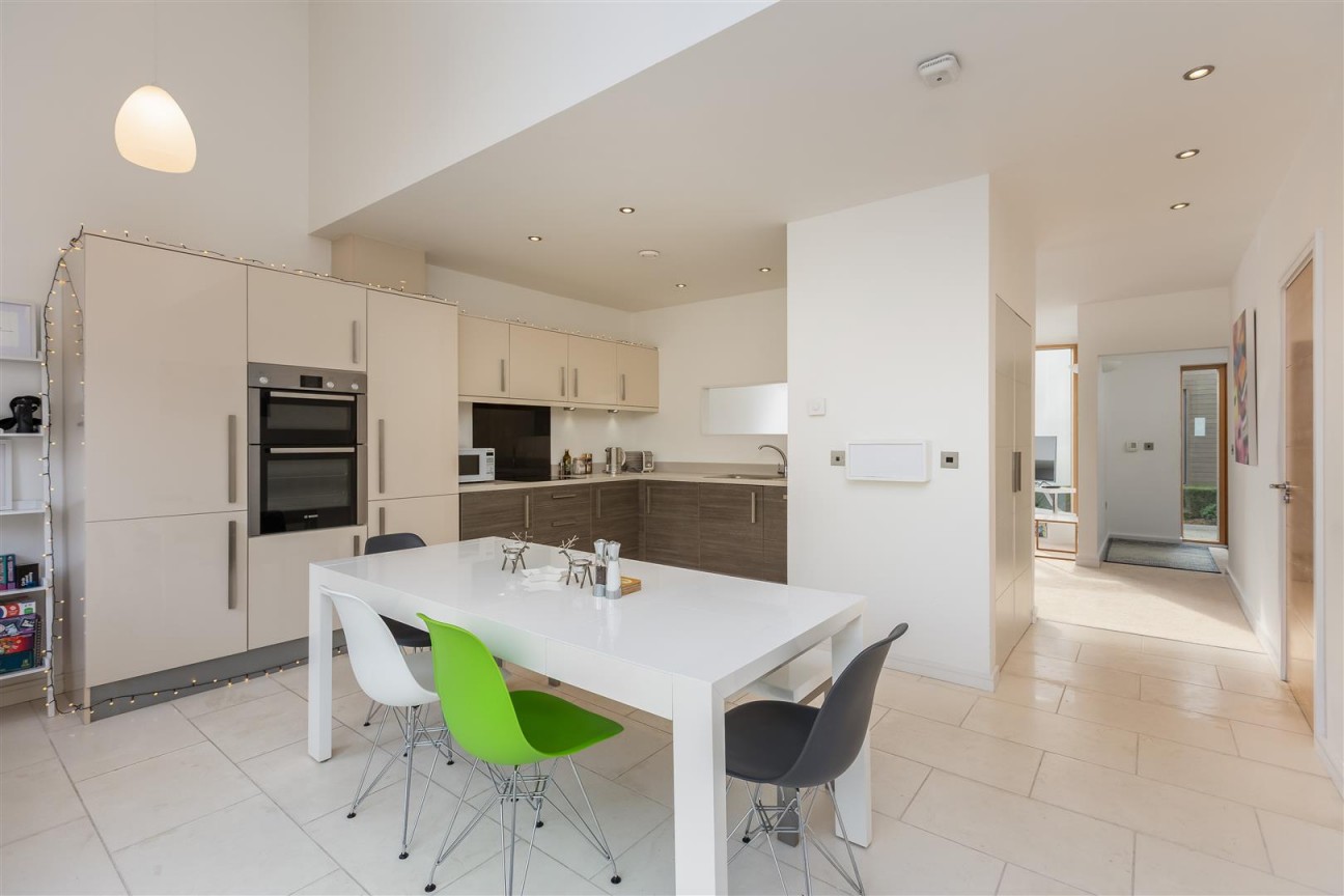 12 Spire View, Pickering