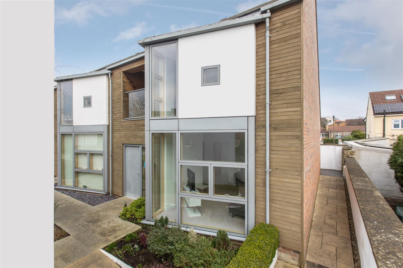 12 Spire View, Pickering