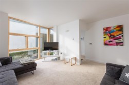 12 Spire View, Pickering