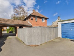 Scarborough Road, Rillington, Malton