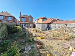 Fifth Avenue, Bridlington