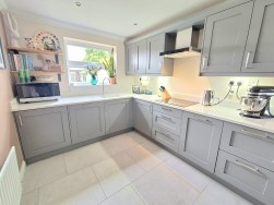 Manor Garth, Fridaythorpe, Driffield