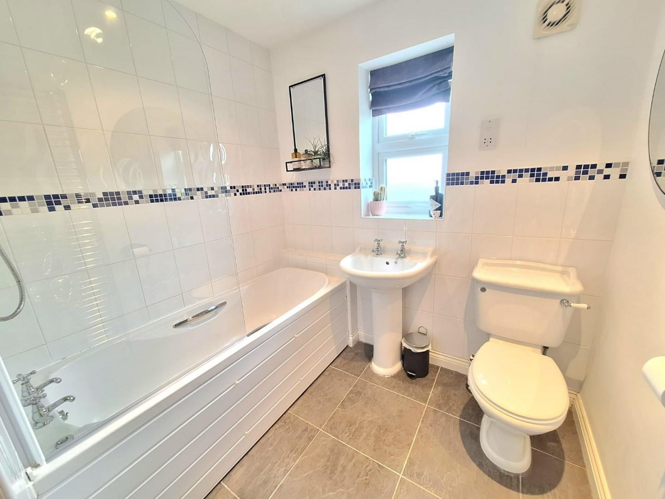 Manor Garth, Fridaythorpe, Driffield