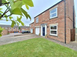 Manor Garth, Fridaythorpe, Driffield