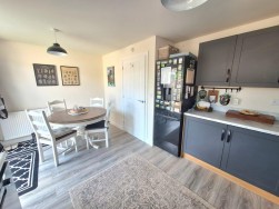 Levin Drive, Pickering