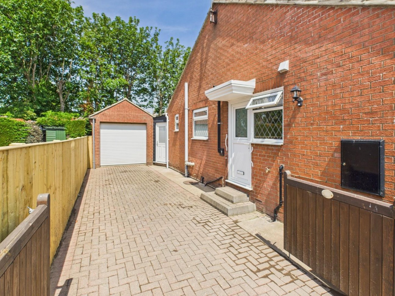 Elm Grove, Sherburn, Malton