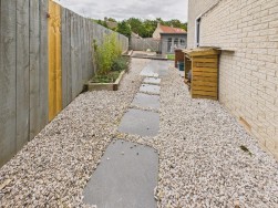 Costa Way, Pickering