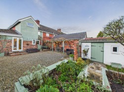 Goslipgate, Pickering