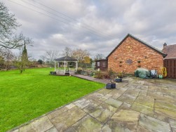 High Street, Rudston, Driffield
