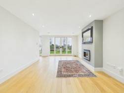 Pearsons Yard, Swinton, Malton