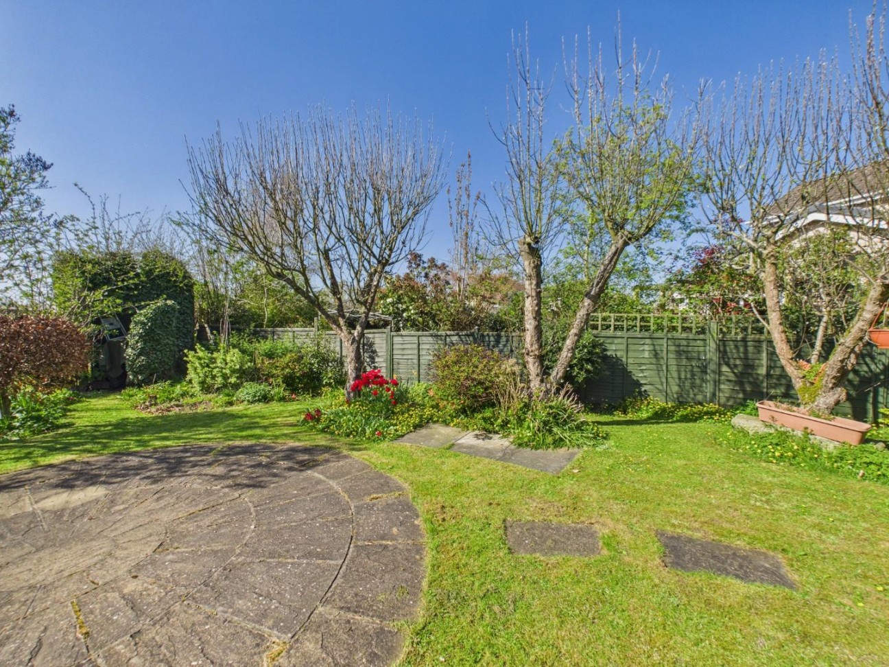 Costa Way, Pickering