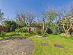 Costa Way, Pickering