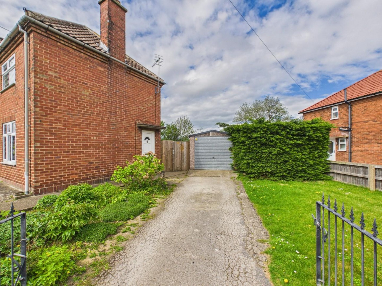 Milton Avenue, Malton