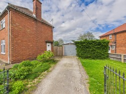 Milton Avenue, Malton