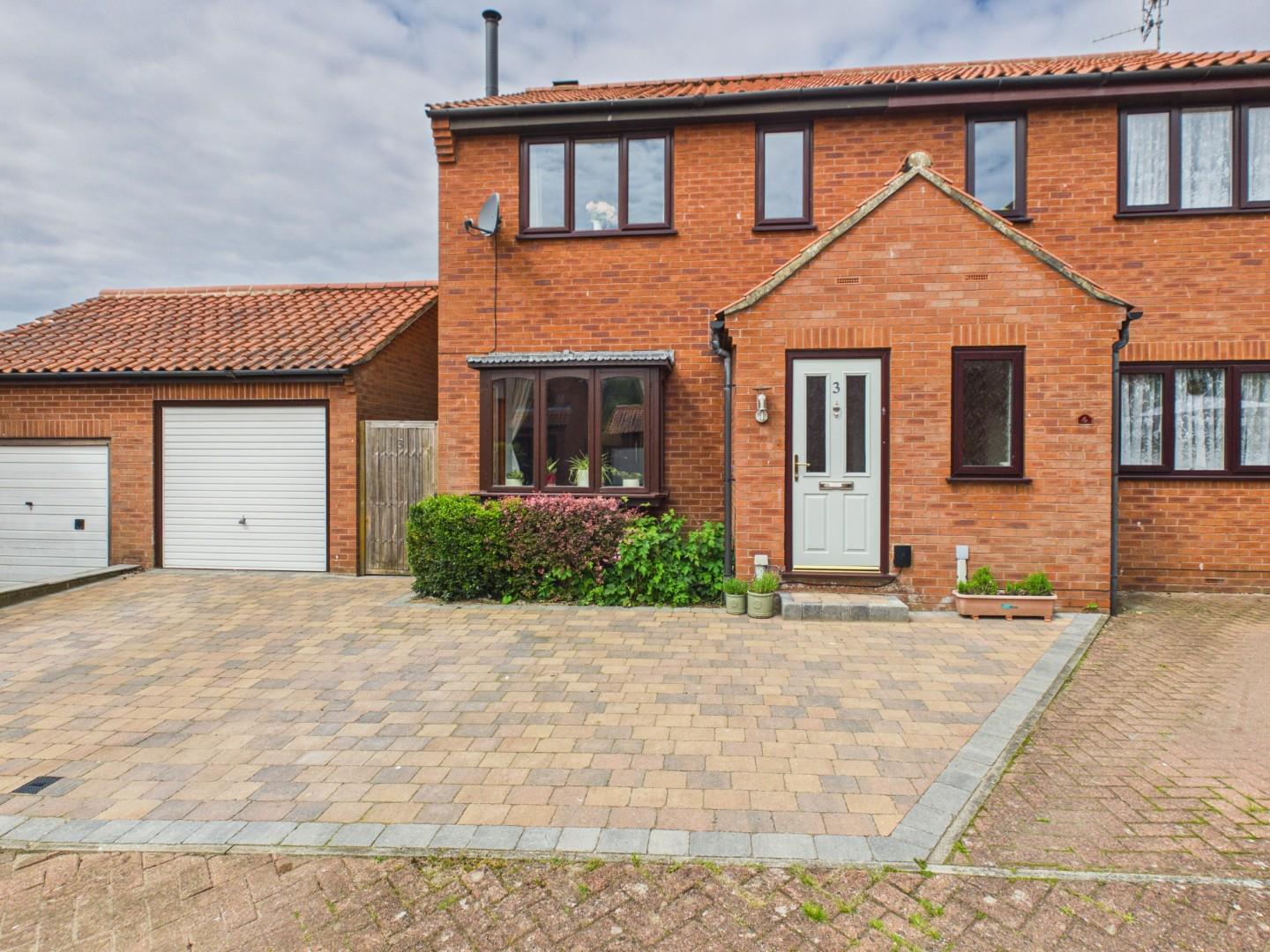 Rivis Square, Kirkbymoorside, York