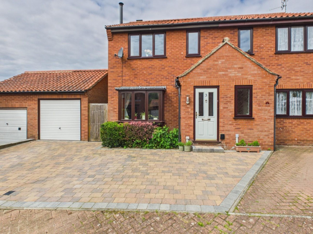 Rivis Square, Kirkbymoorside, York