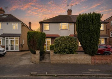 Betoyne Avenue, Highams Park, E4