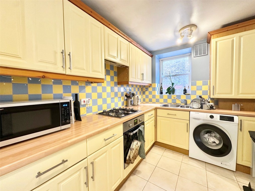 Upper Richmond Road, 315 Upper Richmond Road, London