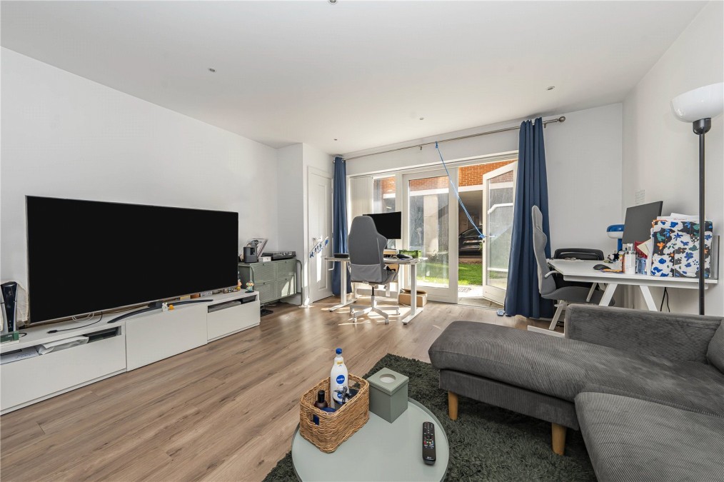 alaKingston Road, London