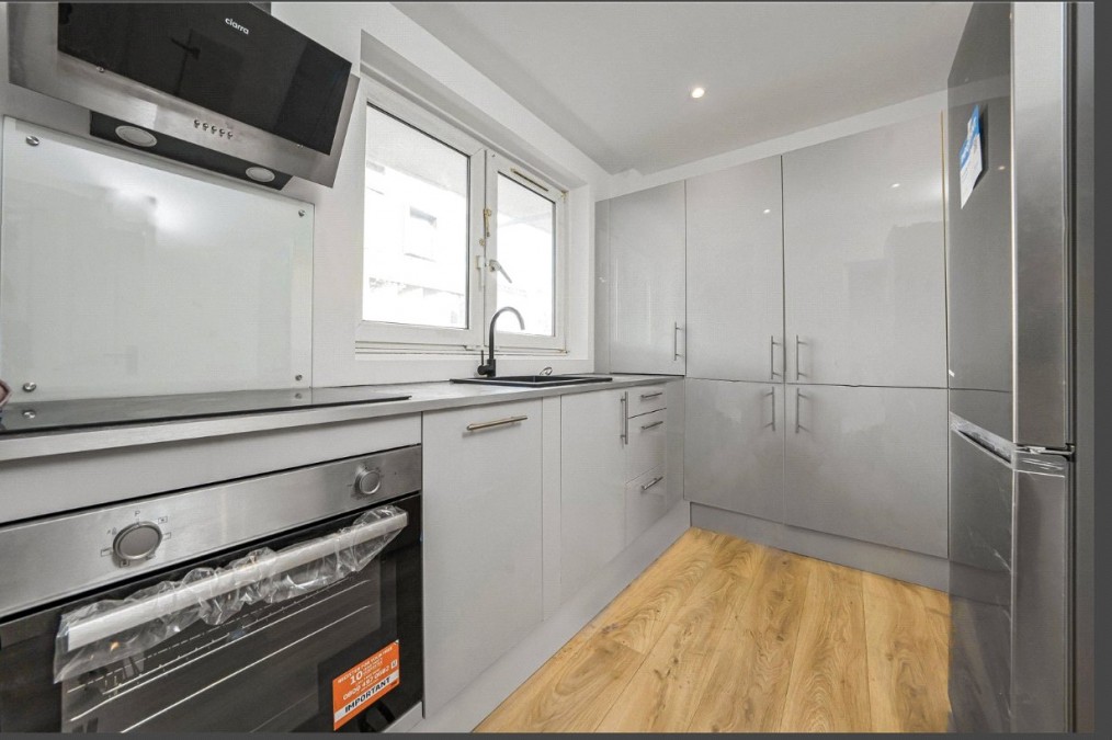 Deeley Road, Battersea, London