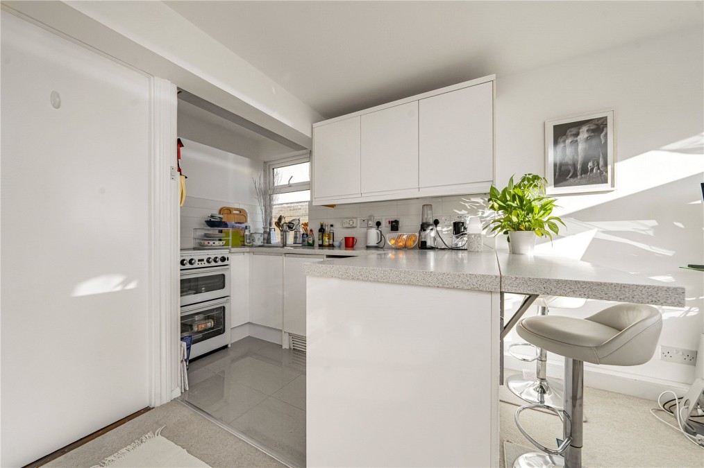 Griffiths Road, London