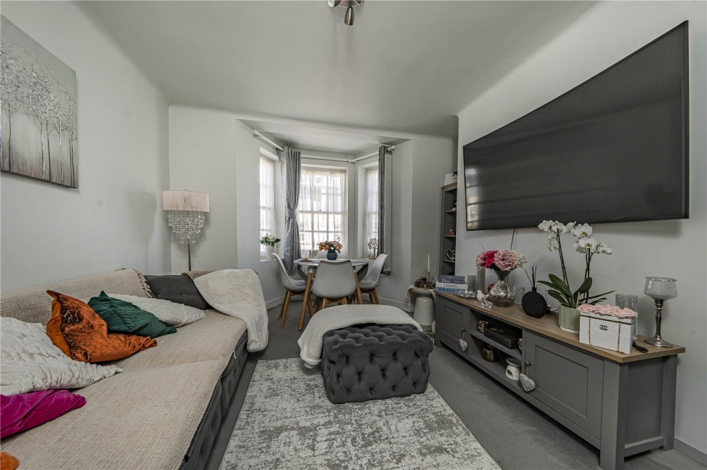 alaWest Barnes Lane, New Malden