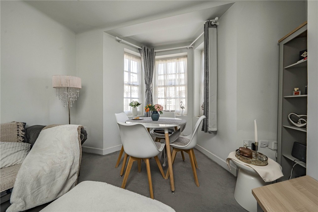 West Barnes Lane, New Malden