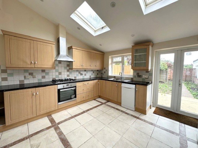 Bushey Road, Raynes Park