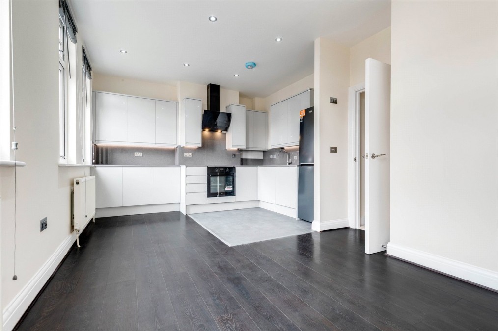 Flat 2, Wimbledon Park