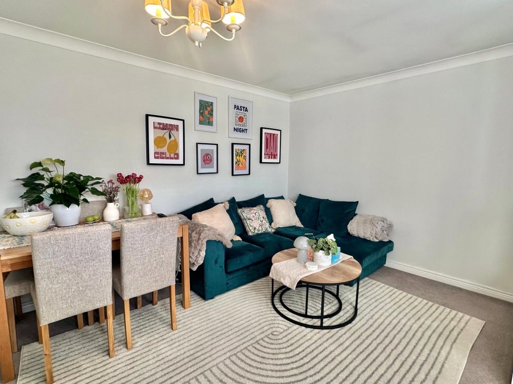 Ravensbury Road, 24, Ravensbury Road, Wimbledon Park, Merton