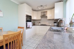 Raymoth Lane, Worksop, S81