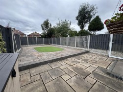 The Oval, Worksop, S81