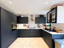 Watermint Road, Wingerworth, S42