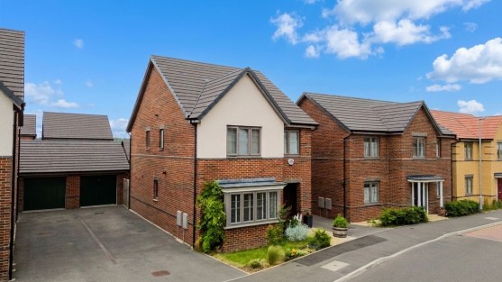 Foxglove Place, Carlton-In-Lindrick, S81