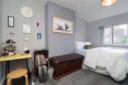 Franklin Crescent, Whitwell, S80