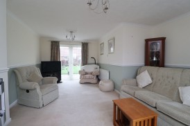 Elmsmere Drive, Oldcotes, S81
