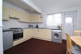 Elmsmere Drive, Oldcotes, S81