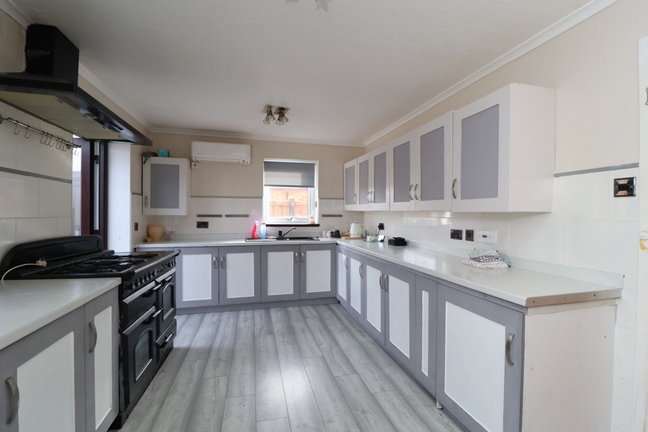 Hartington Drive, Creswell, S80