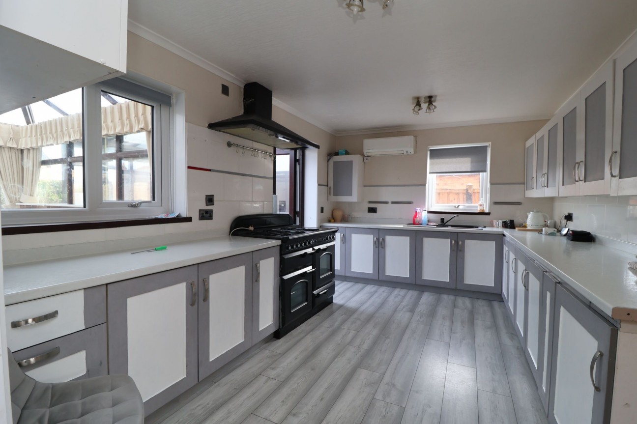 Hartington Drive, Creswell, S80