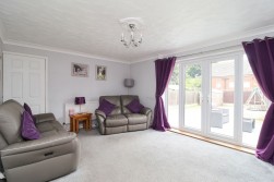 Chesterton Drive, Worksop, S81
