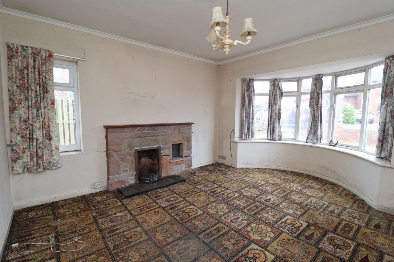 Shireoaks Common, Shireoaks, S81