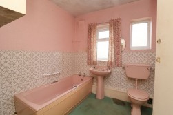 Shireoaks Common, Shireoaks, S81