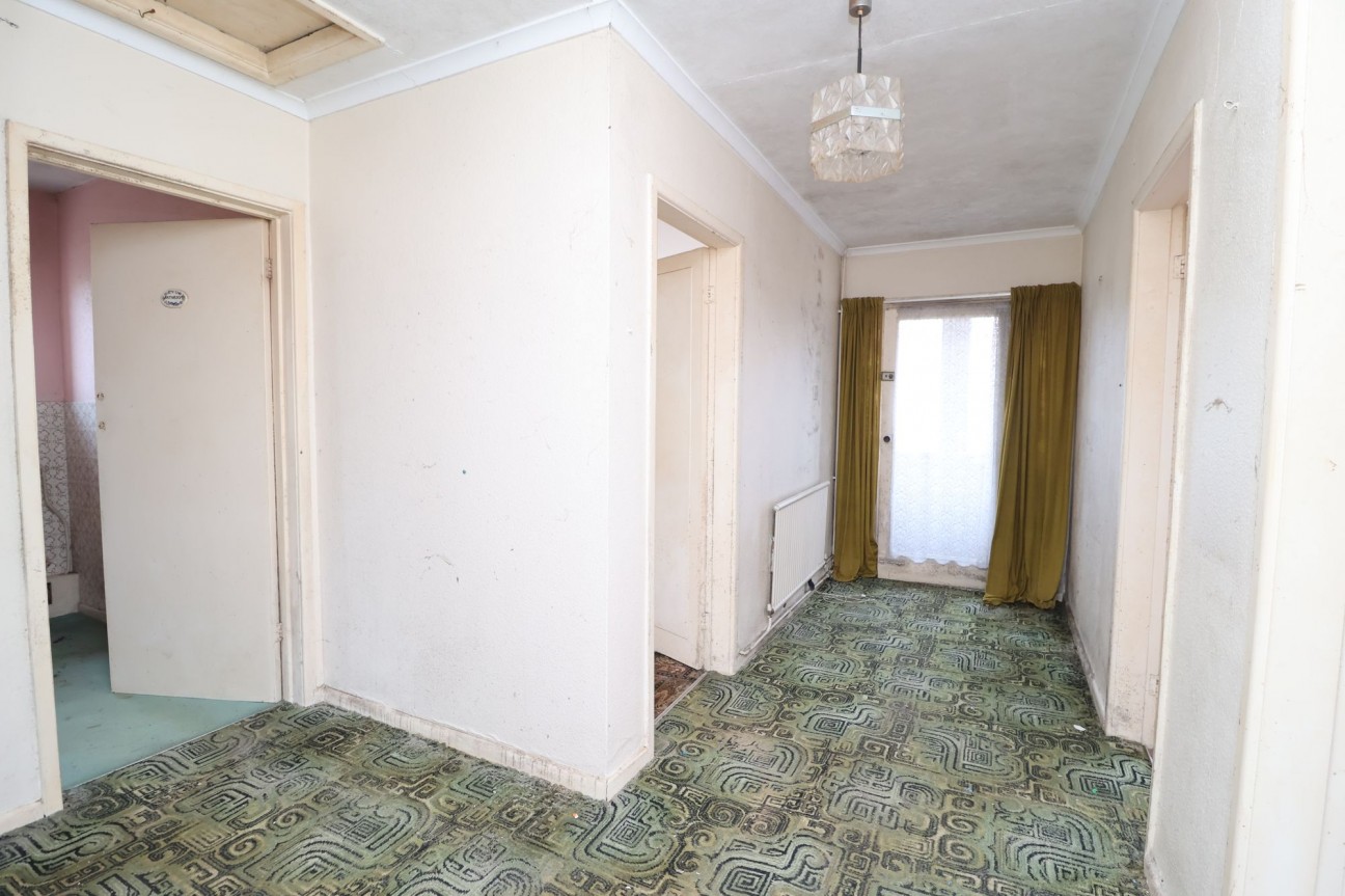 Shireoaks Common, Shireoaks, S81