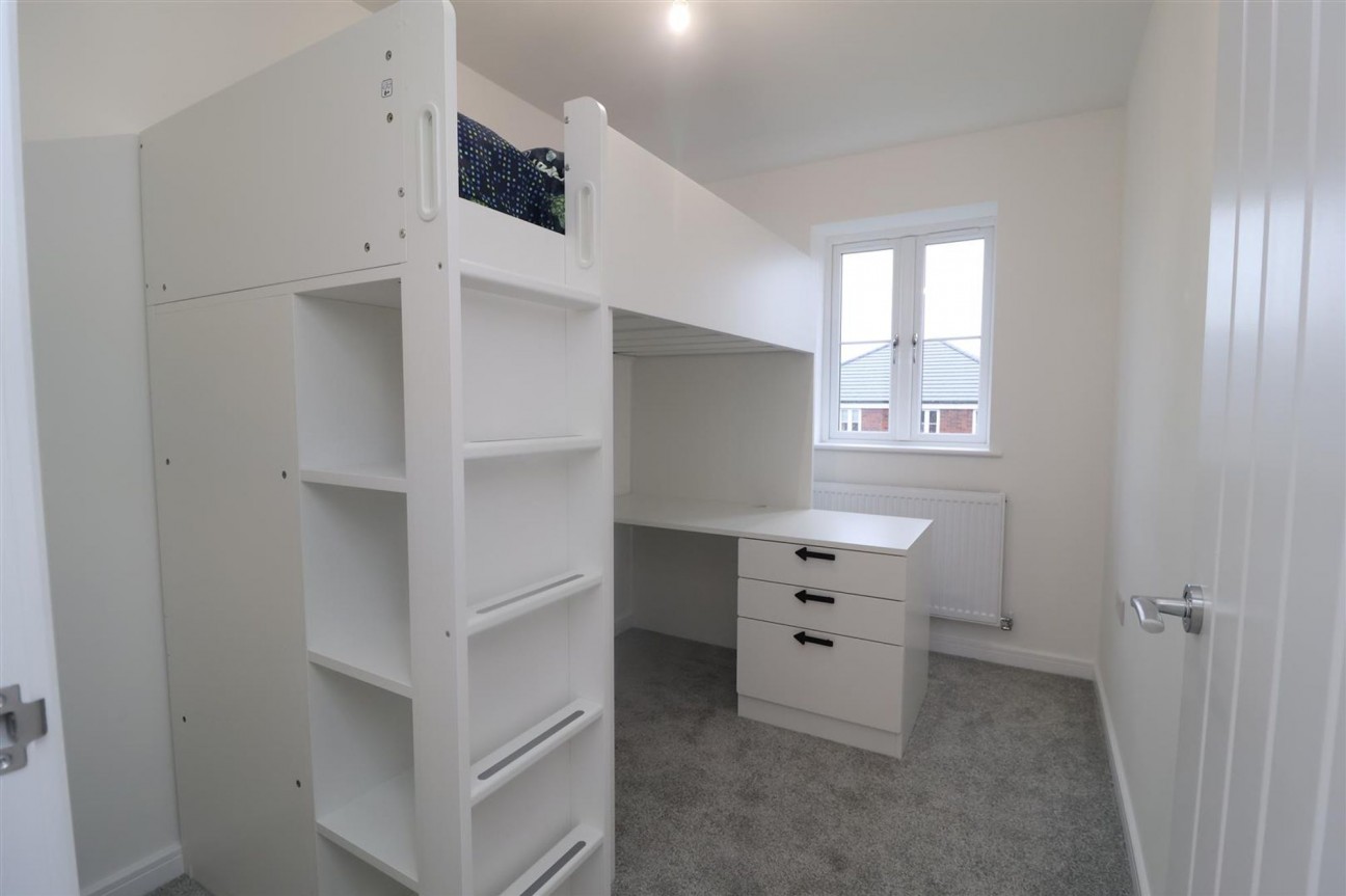 Westfield Way, S43